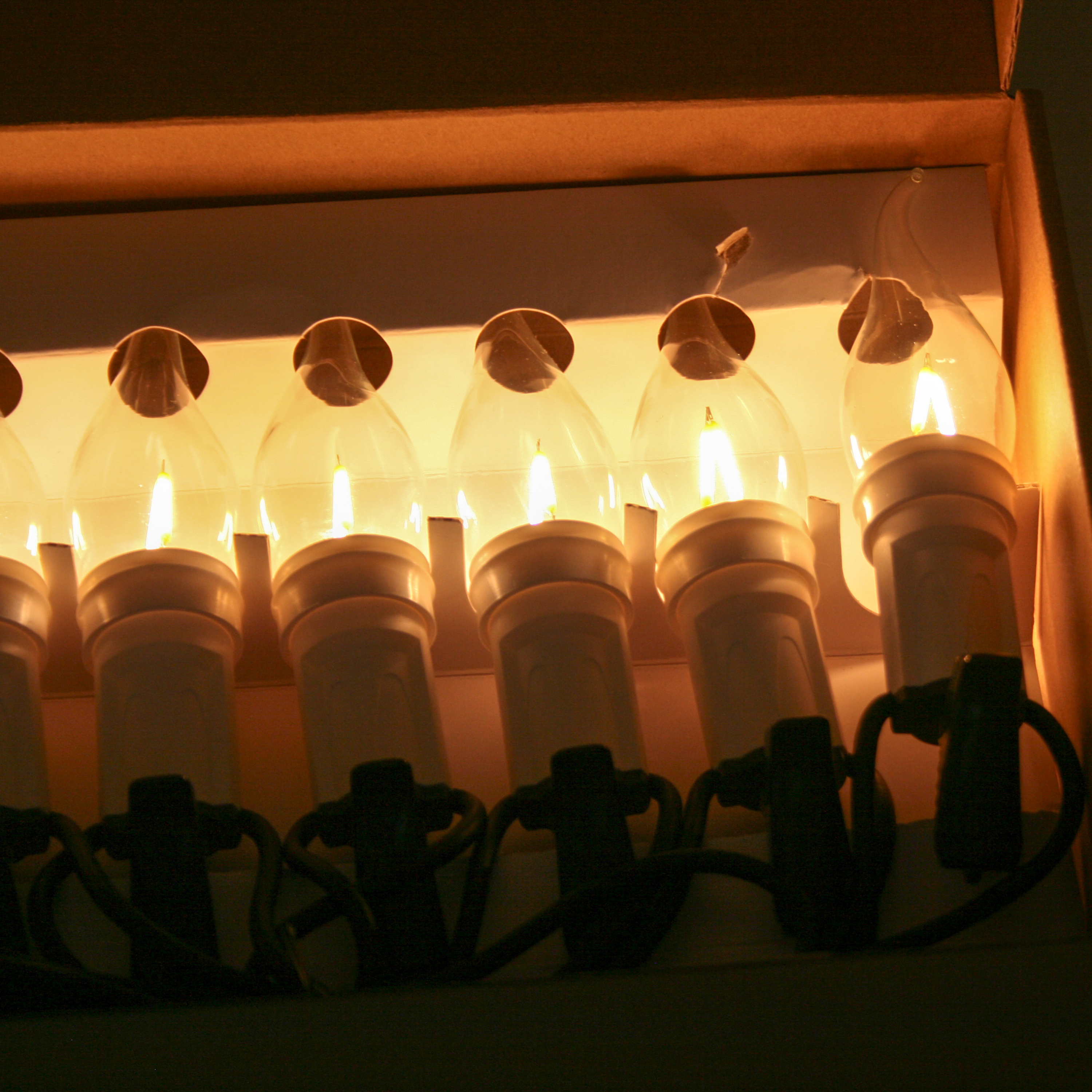 Lichterkette LED 16 flammig Lichter Windstoßkerze E14
